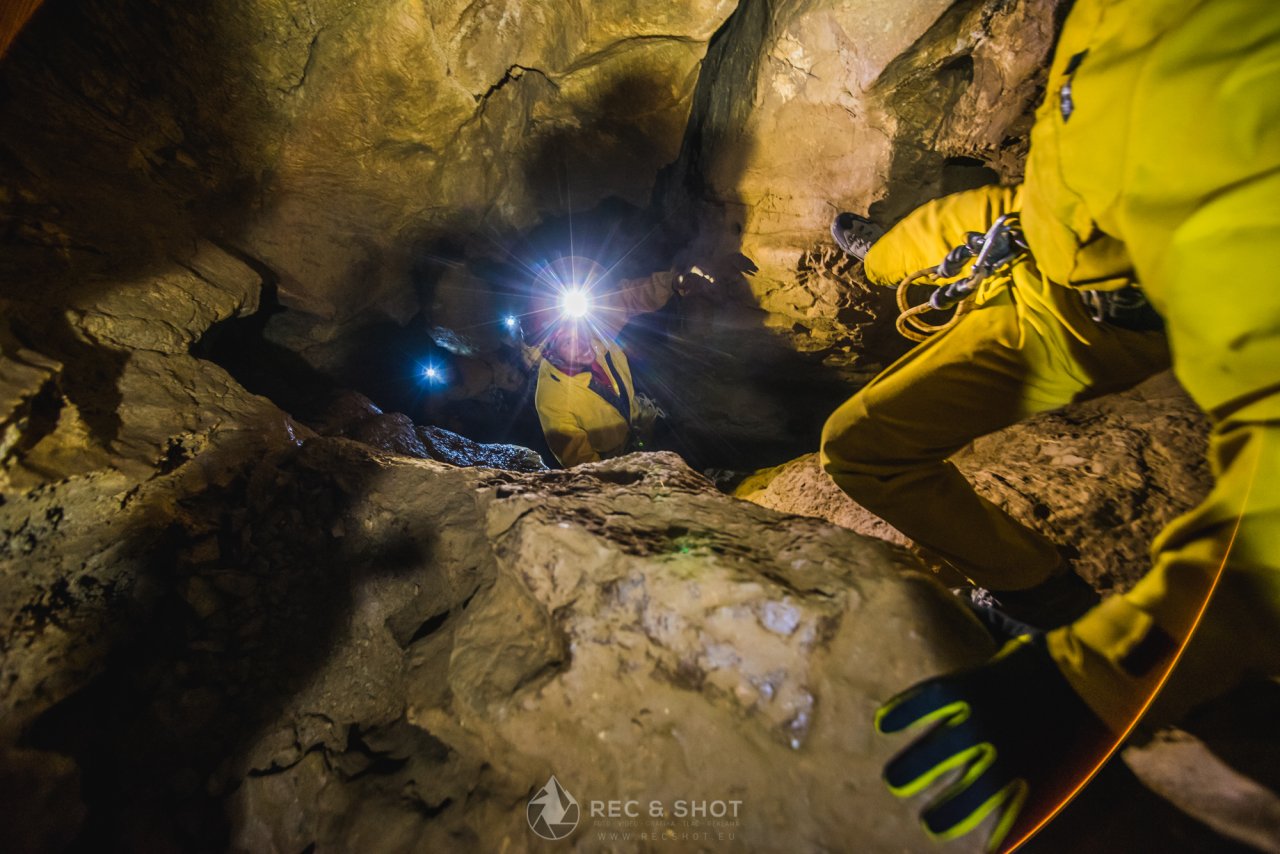 Jaskyňa mŕtvych netopierov, Jaskyne na Slovensku – 4