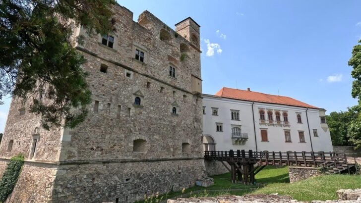 Hrad Sarospatak